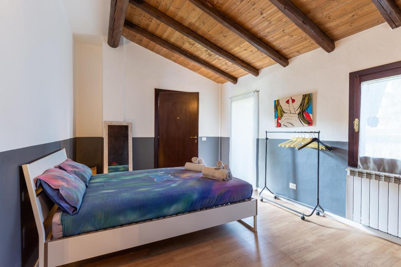 مبيت وإفطار Pombia Cascina Cattabreghetta المظهر الخارجي الصورة