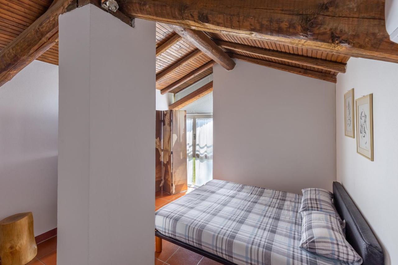 مبيت وإفطار Pombia Cascina Cattabreghetta المظهر الخارجي الصورة