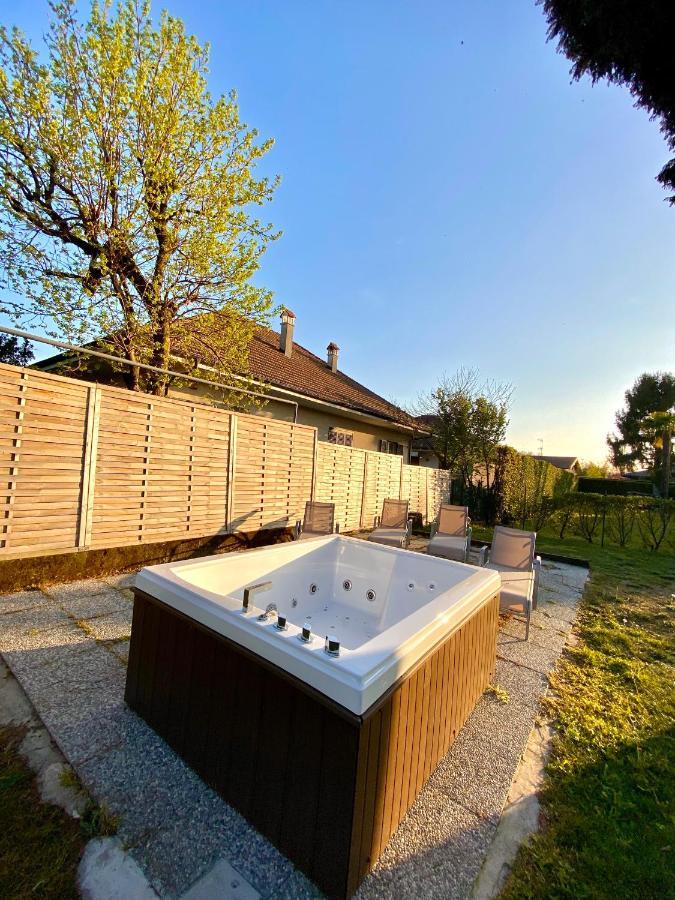 مبيت وإفطار Pombia Cascina Cattabreghetta المظهر الخارجي الصورة
